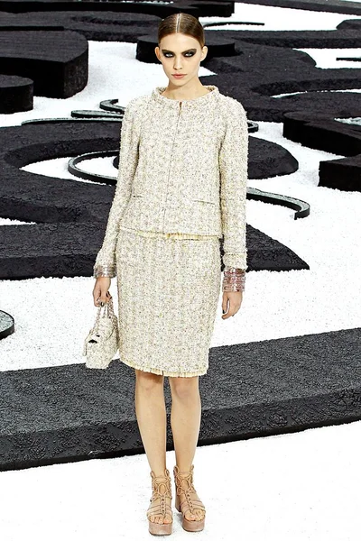 Look 20